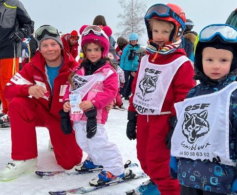 Cours de Ski - Garderie Ourson à Étoile d'or - esf Combloux