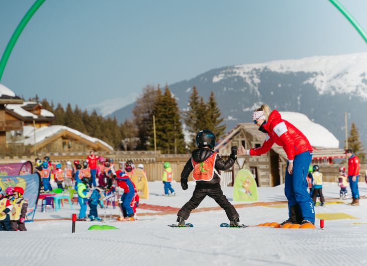 KIDS CLUB - ESF 1850 - Courchevel ski +33 (0) 975 170 836 Services in  Courchevel