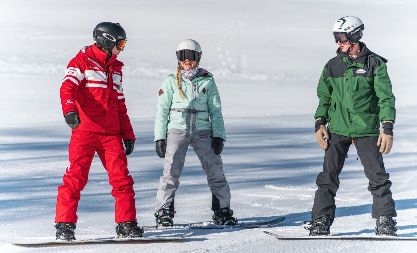 Expérimentez le ski et le snowboard