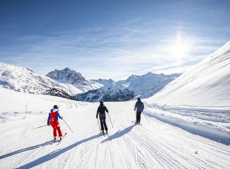 Ski instructor meribel - Book an instructor - ESF Meribel