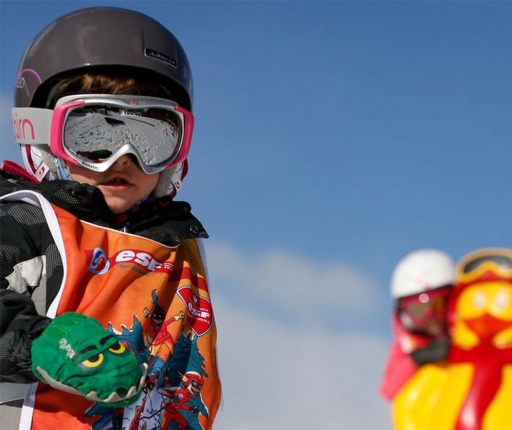 esf Risoul - Les cours de ski pour petits après la médaille Ourson